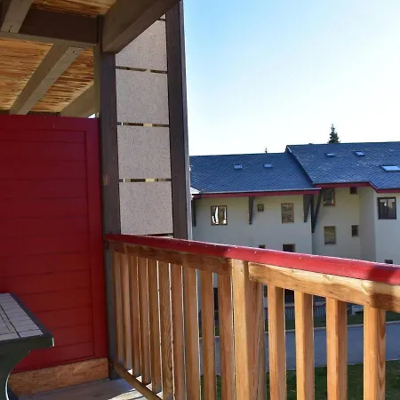 3 Pieces Avec Balcon Et Parking A Font-romeu - Fr-1-580-57