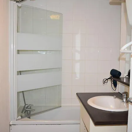Apartment 3 Pieces Avec Balcon Et Parking A Font-romeu - Fr-1-580-57 Font-Romeu-Odeillo-Via